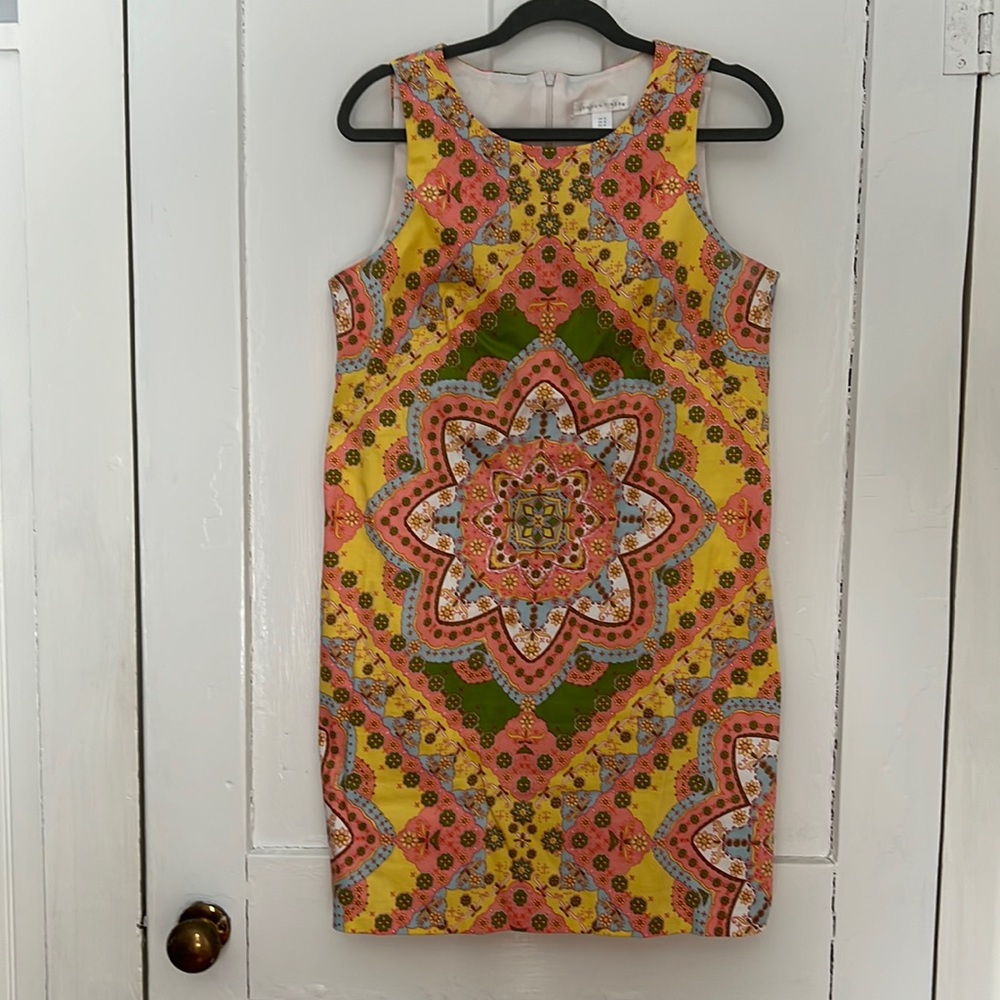 London Times Sleeveless Dress Size 12 Soft Colors